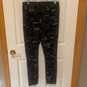 CAbi High Waisted Camo Leggings-Medium